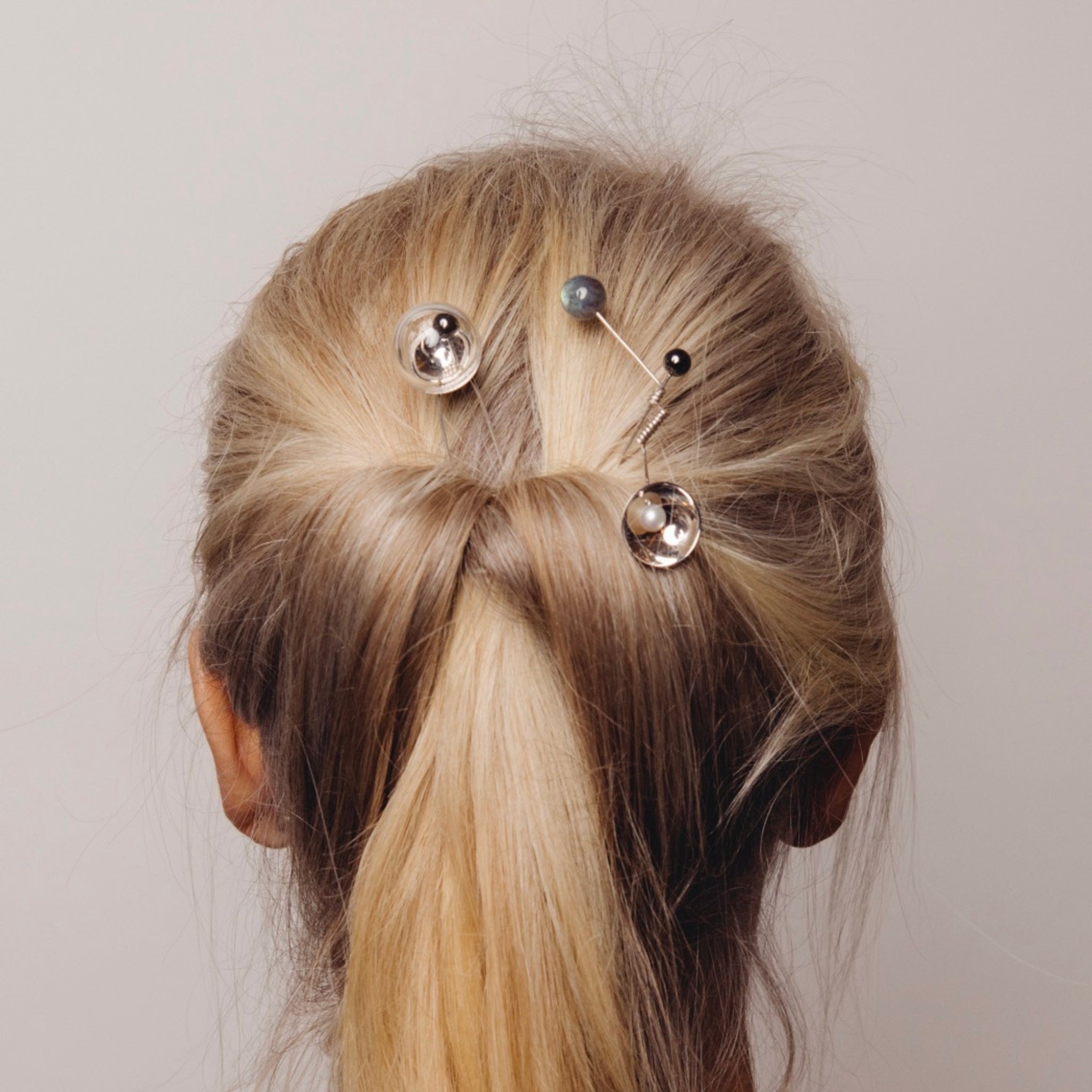 Mizar Hairpin in Silver with Glass and Gemstones