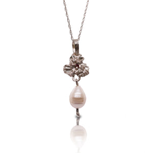 Tourmaline Set Wild Pansy Necklace with Pearl