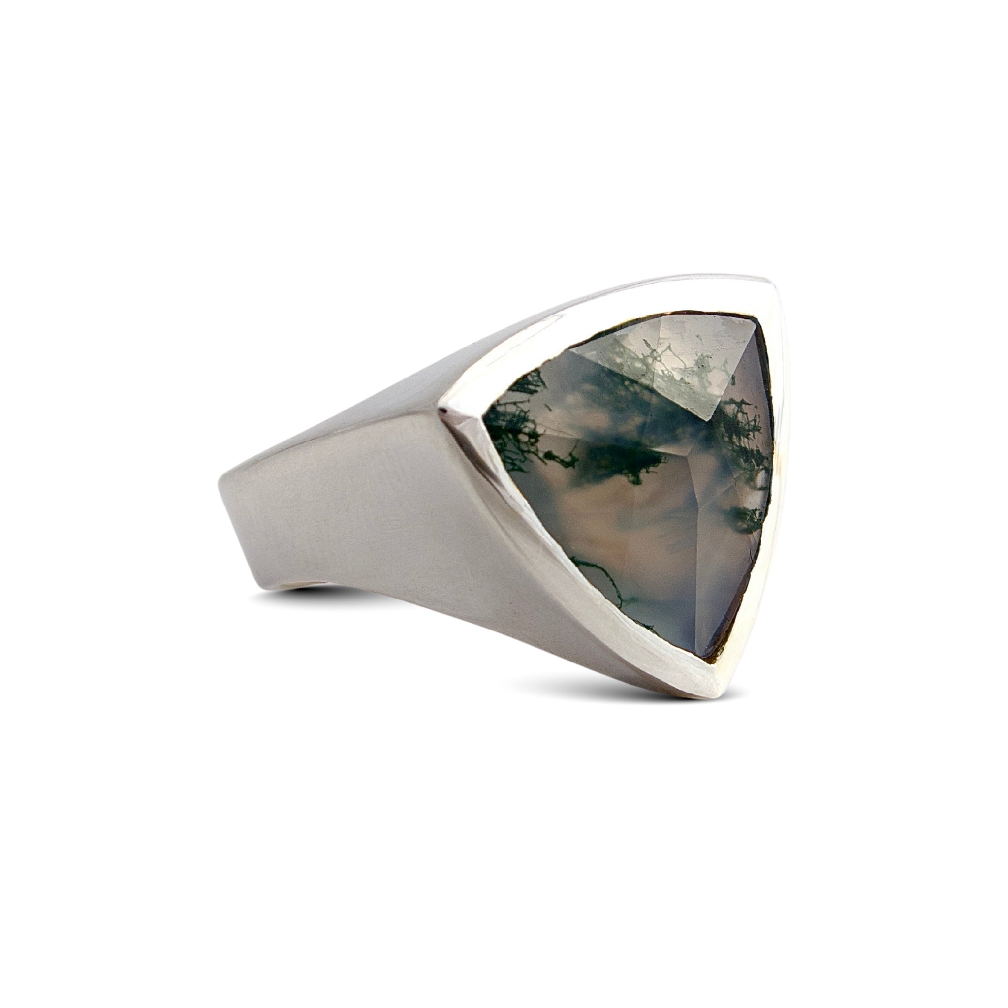 Causeway I Ring in Sterling Silver with Moss Agate