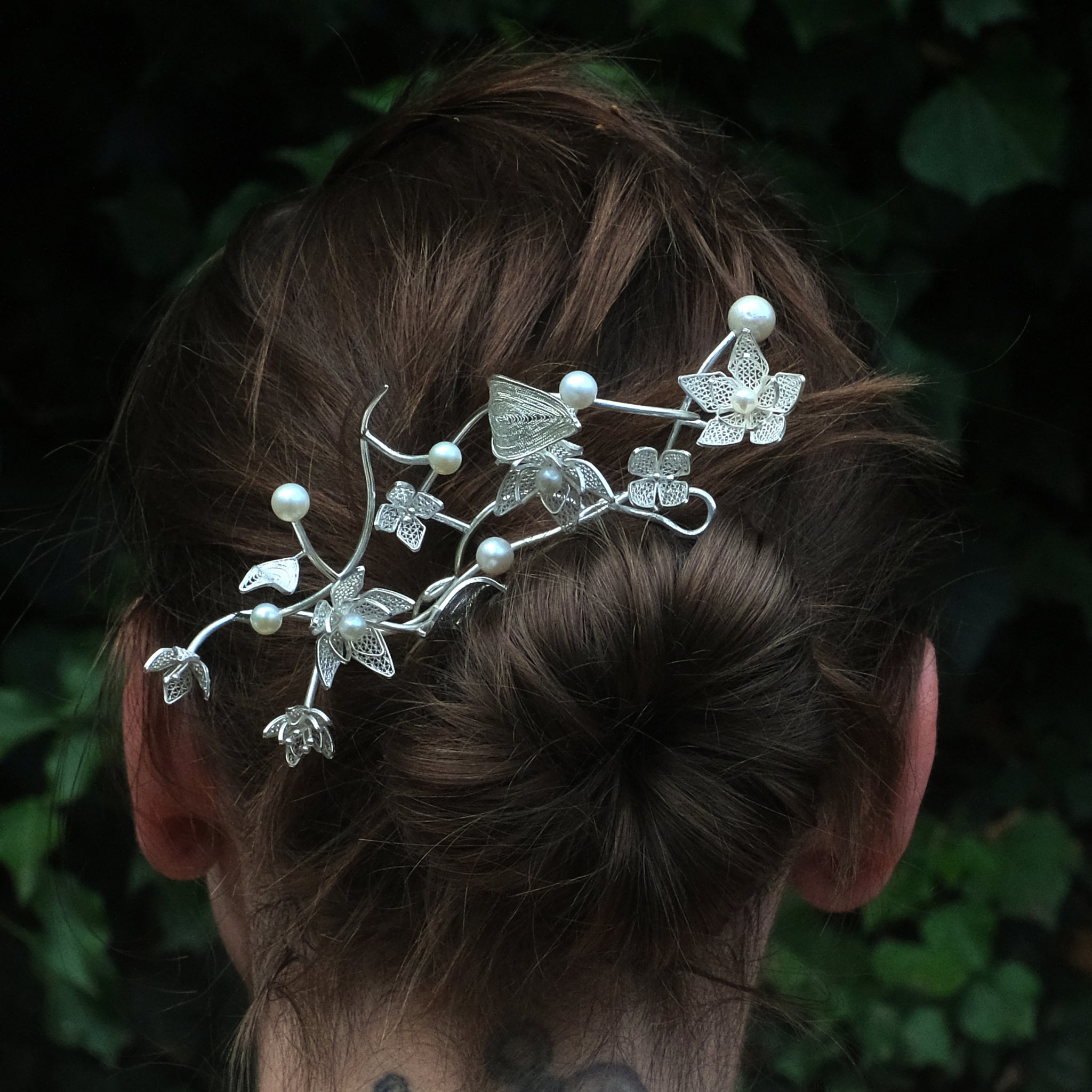 Bloom Statement Hair Ornament in Sterling silver