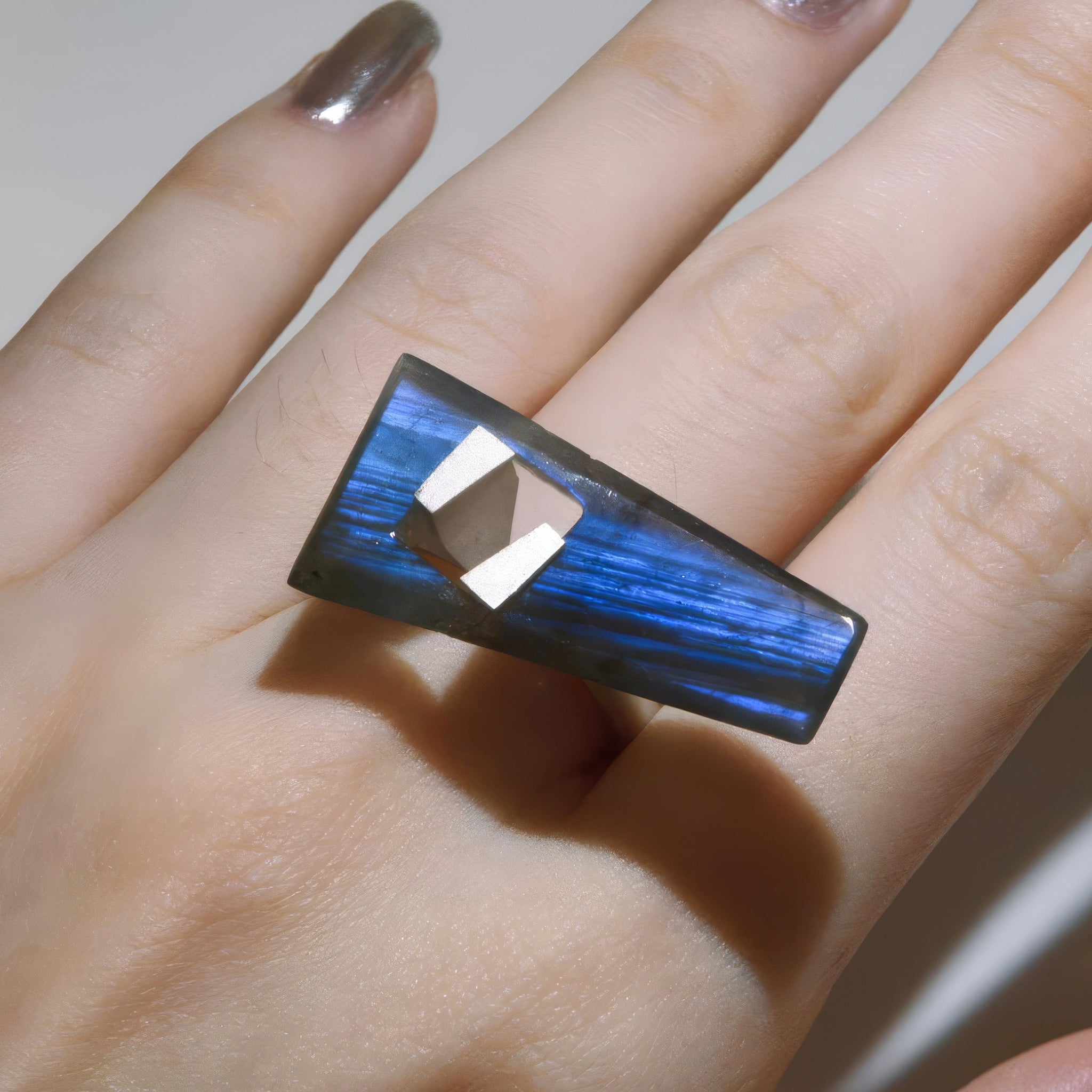 Sterling Silver Labradorite Shimmer Oblique Ring