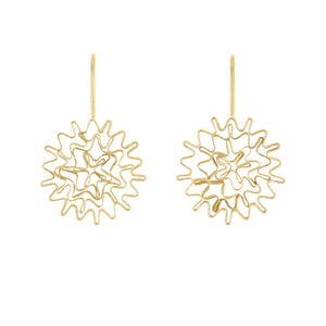 Pair of Medium Maze Earrings in Solid Gold Wire